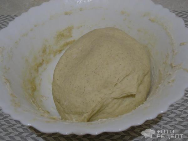 Серый хлеб традиционный фото