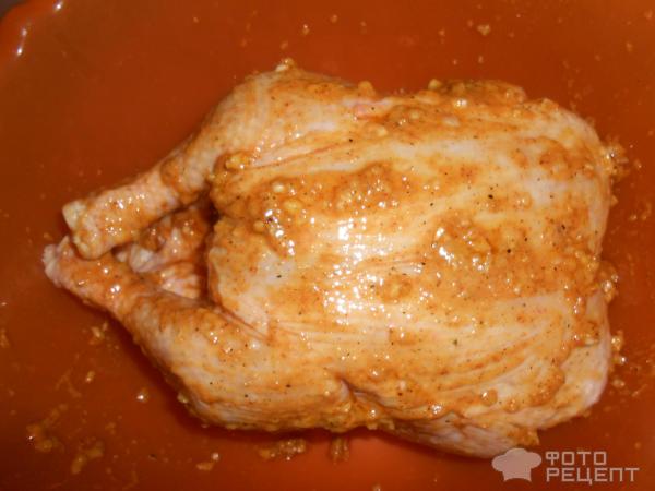 Курица запеченная в горчично- чесночном соусе фото