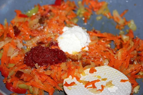 Тефтели из индейки с рисом в томатном соусе фото