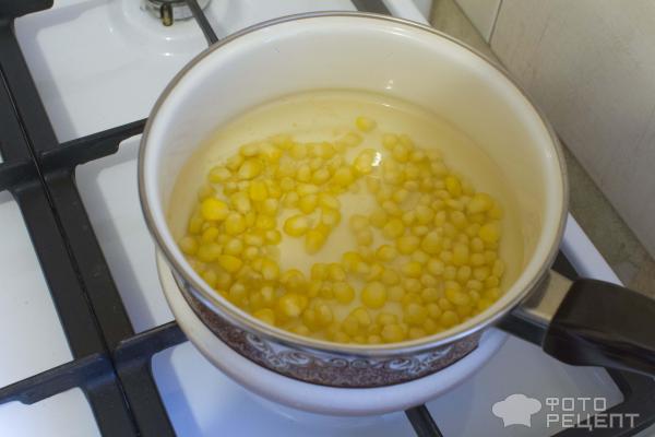 Жареная кукуруза в томатном соусе с зеленью – пошаговый рецепт приготовления с фото
