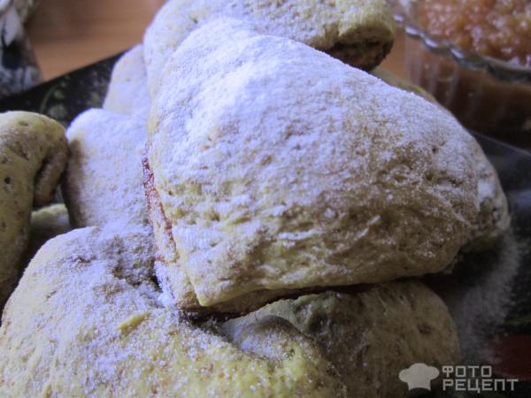 Быстрые пирожки с клубникой фото