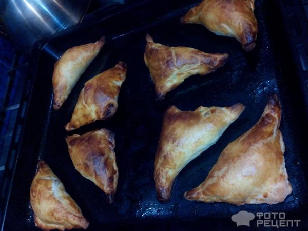 слоеные пирожки
