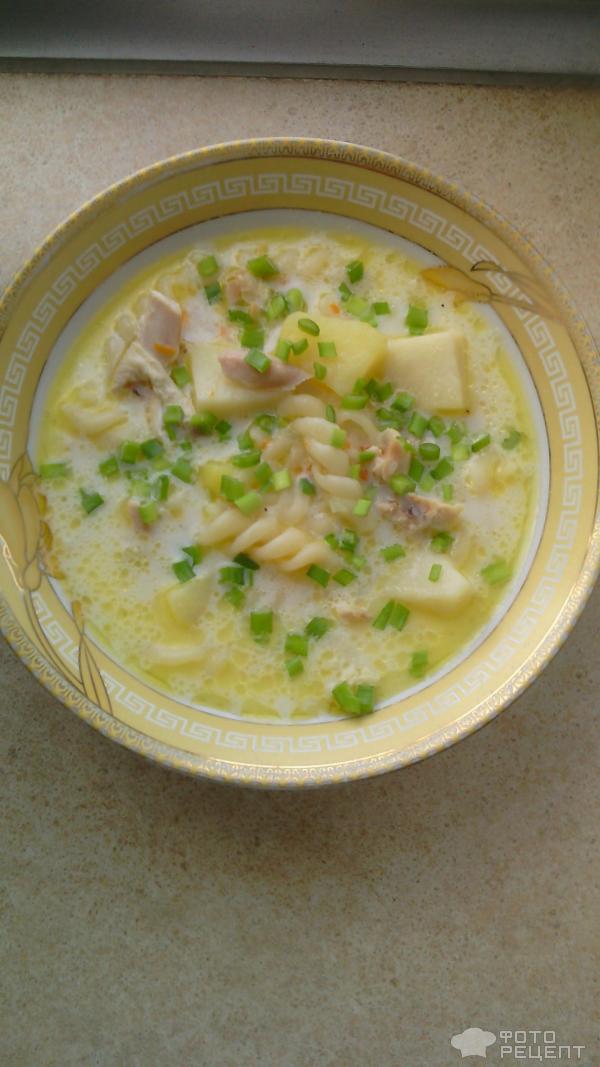 Суп нежный с плавленым сыром фото