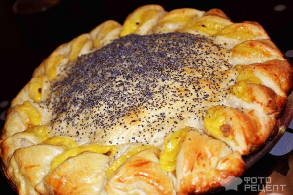 Мясной пирог с сырными лепестками Подсолнух фото