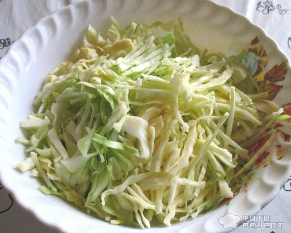 Салат с копченой колбасой и свежим огурцом – пошаговый рецепт приготовления с фото