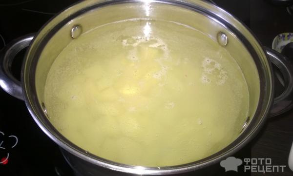 Суп с фрикадельками и яйцом по-сибирски фото