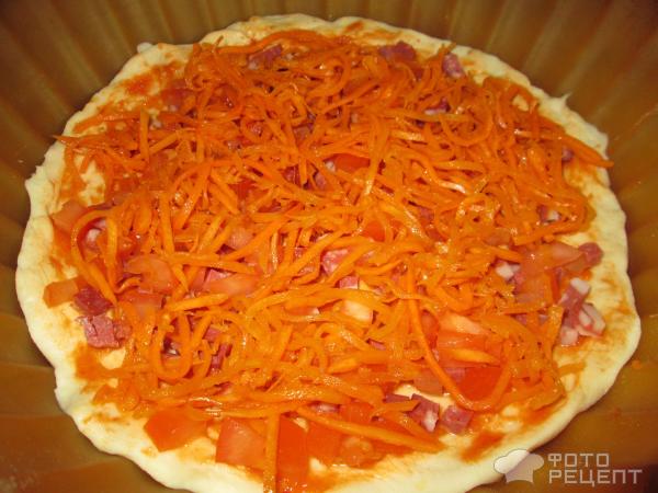 Рецепт: Пицца с корейской морковью - тонкая,вкусная