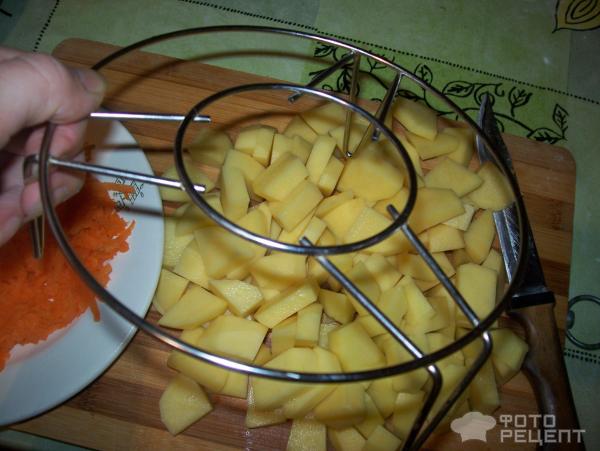 Тушенный хек с картофелем в мультиварке