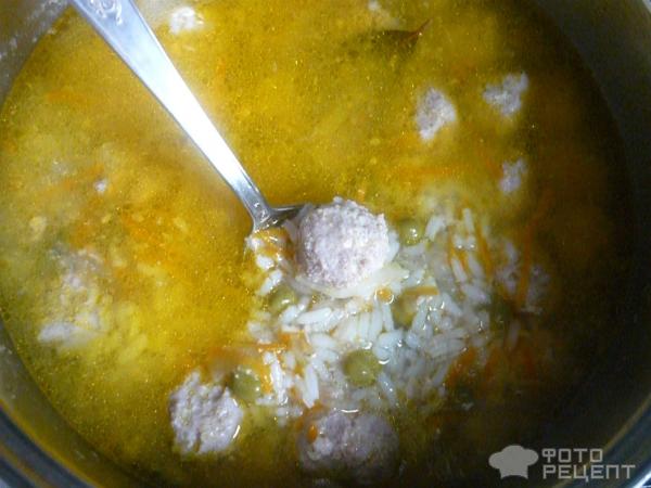 Суп с фрикадельками и рисом фото