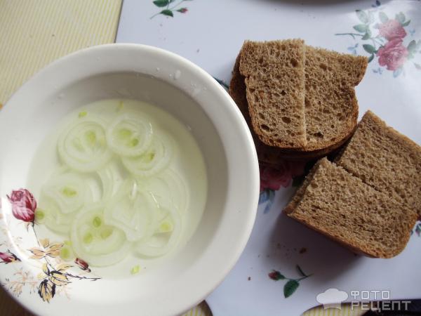 Бутерброды с килькой и картошкой Закусочные фото