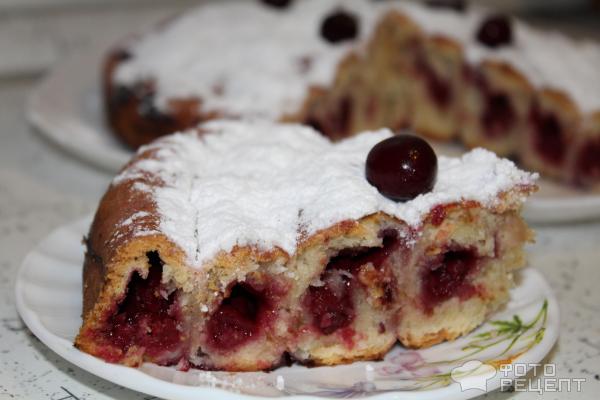 Пирог с вишней Улитка - рецепт с духовке с пошаговыми фото
