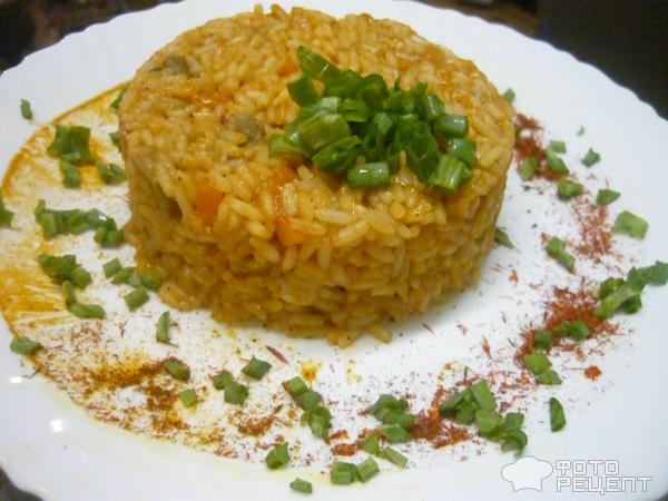 Рис в томатном соусе фото