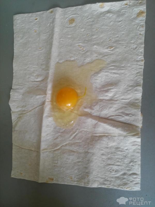 Яйцо в лаваше фото