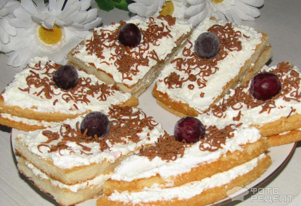 Бисквитное пирожное из готовых коржей фото