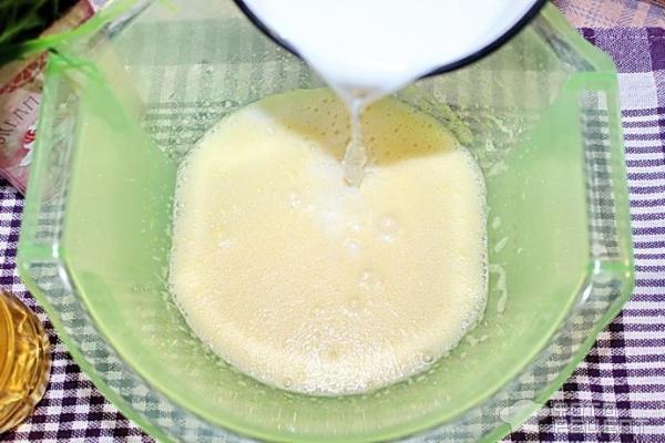 Тонкие блины на молоке фото