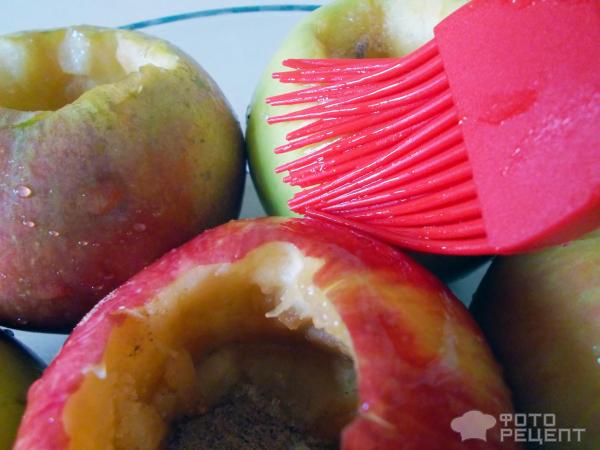 Как приготовить печёное яблоко в духовке