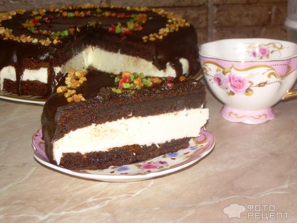 Торт Шоколадно-творожный с абрикосом фото