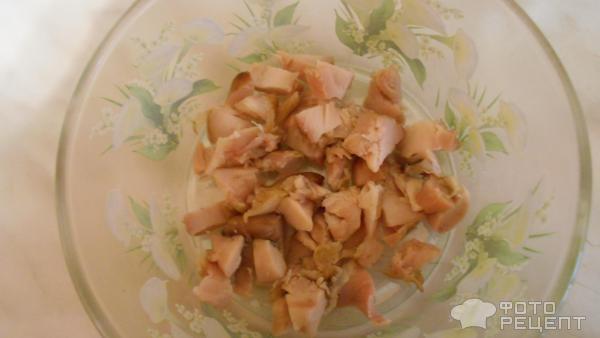 Салат с ананасами, куриной грудкой и сыром: рецепт с фото пошагово :: Рецепты :: пластиковыеокнавтольятти.рф