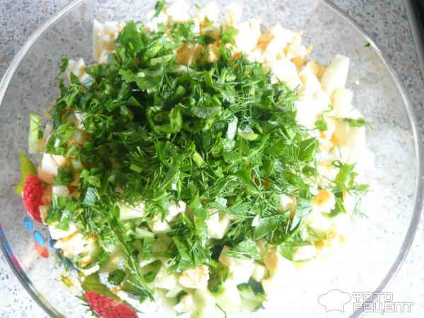 Салат с крабовыми палочками и кукурузой фото