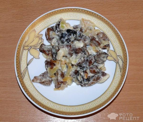 Жареные лесные грибы с сыром фото