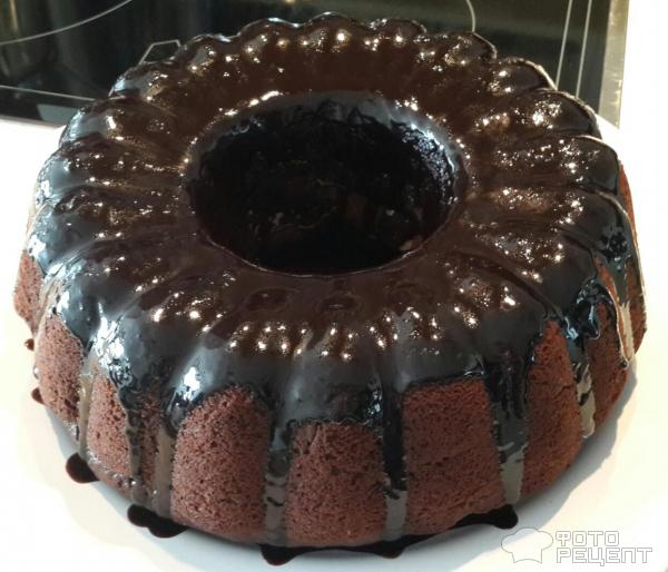 Мокрый шоколадный торт фото