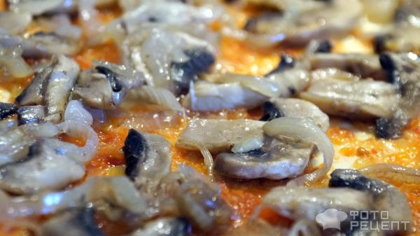 Пицца с грибами фото