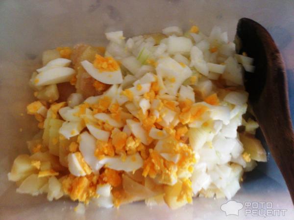 Салат с сухариками и зеленым горошком рецепт с Салат с сухариками и зеленым горошком рецепт с