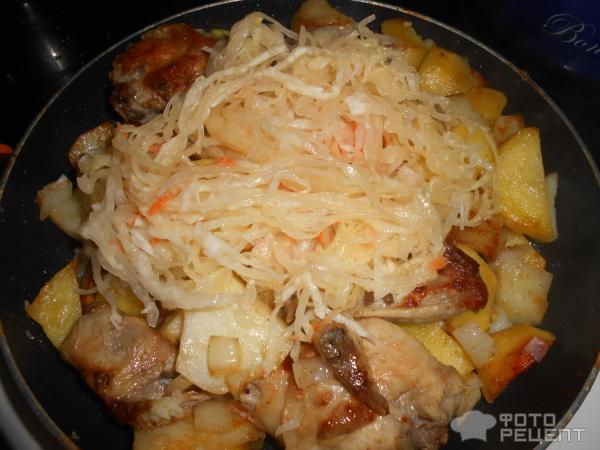 Тушеная капуста с картофелем и курицей фото