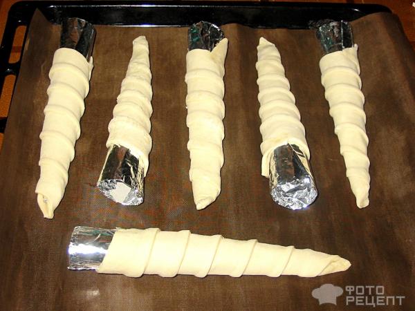 Рецепт приготовления слоеных трубочек с кремом