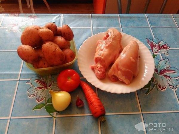 Курица с картошкой тушеная в мультиварке фото