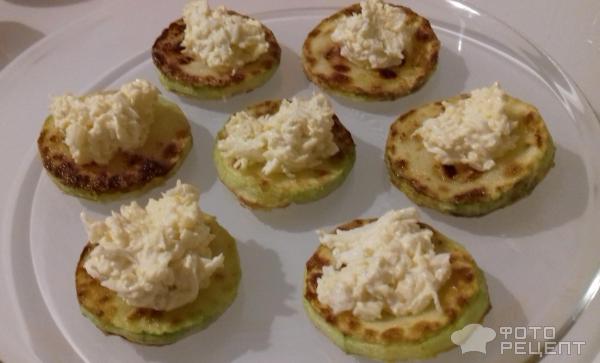 Закуска из кабачков с помидорами фото