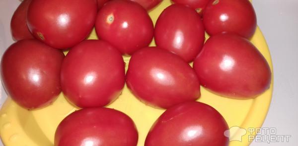 Фаршированные помидоры-тюльпаны фото