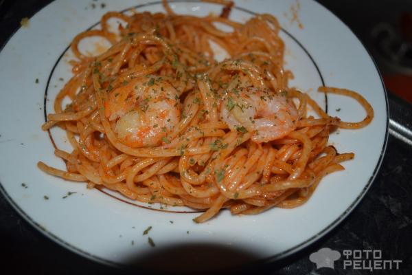 Спагетти с креветками фото
