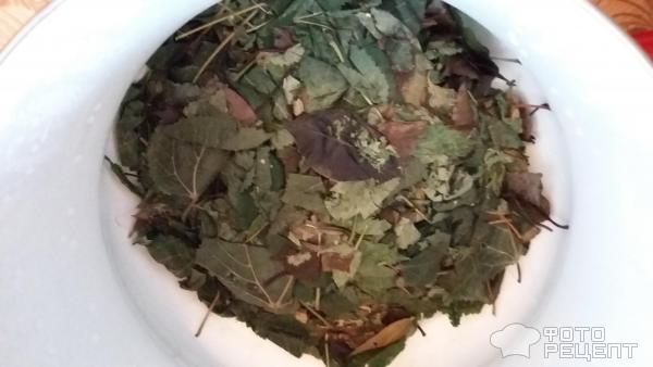 Деревенский чай из листьев фото