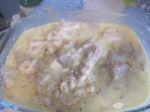 Овощи, запеченные с куриным филе, беконом и грибами фото