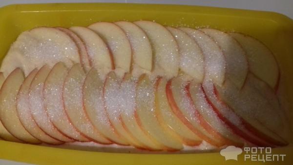 Яблочный пирог по-домашнему фото