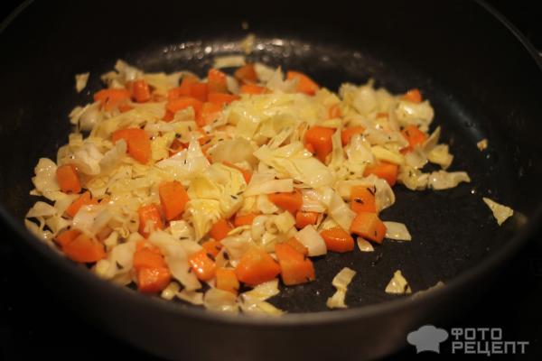 блюда на сковороде, без гриля, без микроволновки, быстро и просто, морковь, капуста, тимьян, сливочное масло, как тушить овощи, овощной гарнир, вегетатарианская кухня