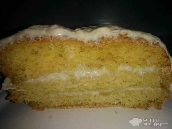 Бисквитный торт с банановым кремом фото