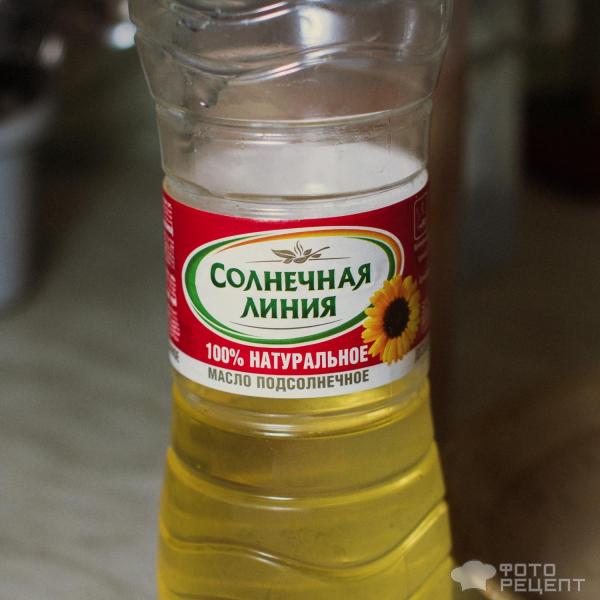 Шарлотка с вишней и клюквой фото