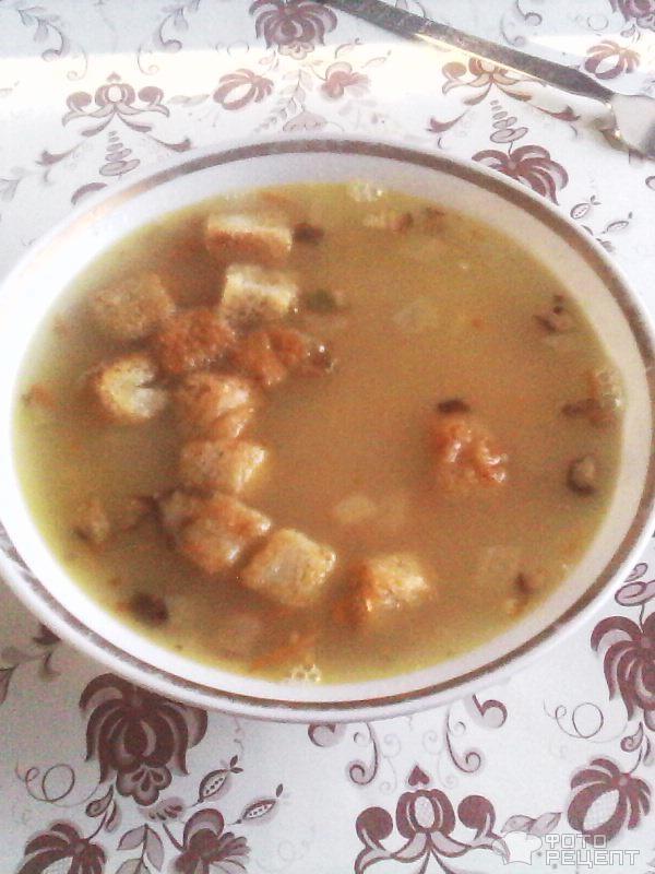 Гороховый суп из копченой грудинки фото