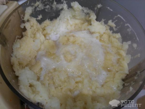 Картофельная бабка с грудинкой и жареным луком фото