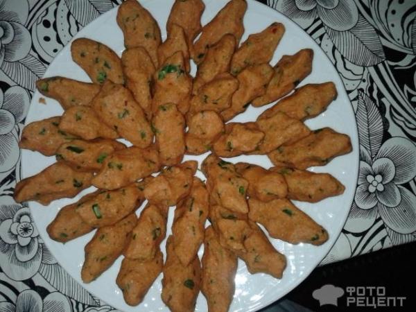 Котлеты из красной чечевицы Mercimek Kofte фото