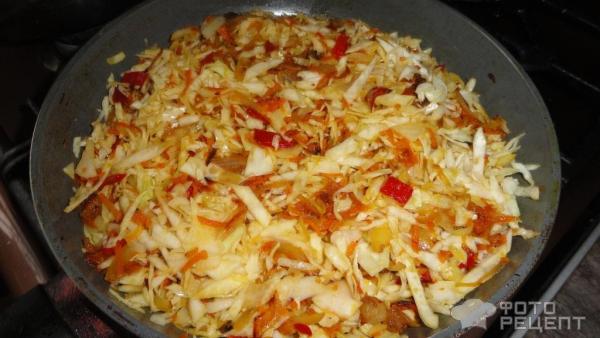 Капуста тушеная с овощами фото