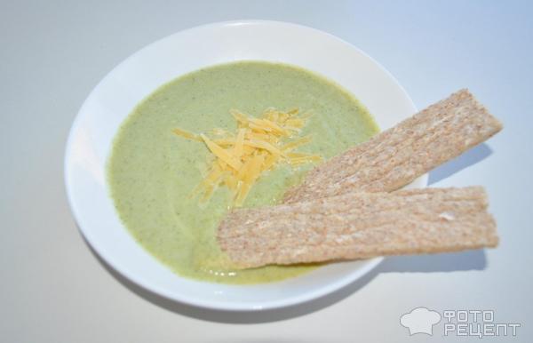 Суп-пюре из брокколи и цветной капусты фото