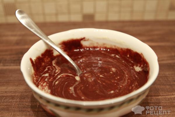 Шоколадные маффины с жидкой начинкой фото