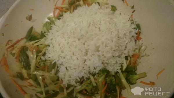 Рис с овощами по-камбоджийски фото