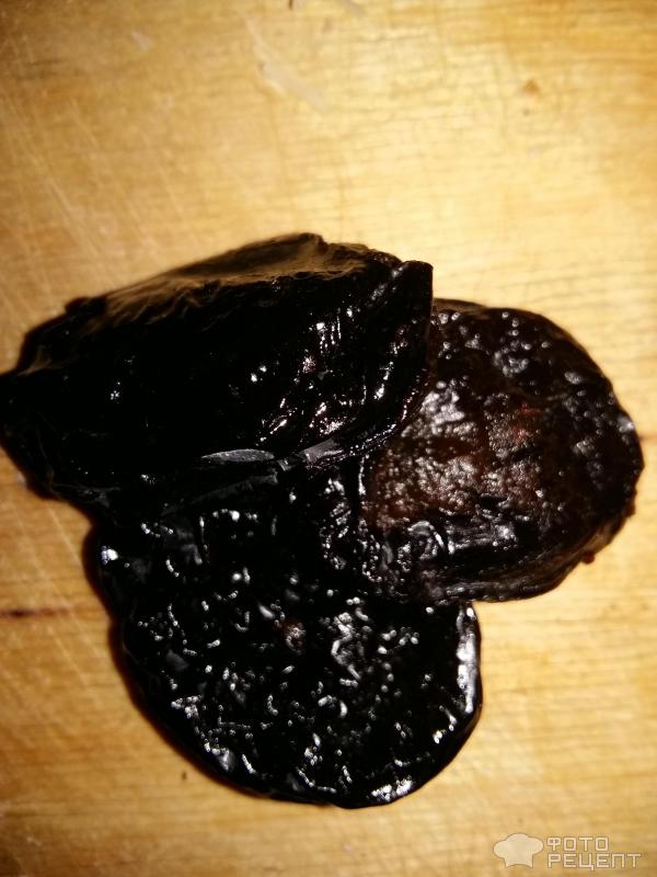 Салат Куриная грудка с черносливом фото