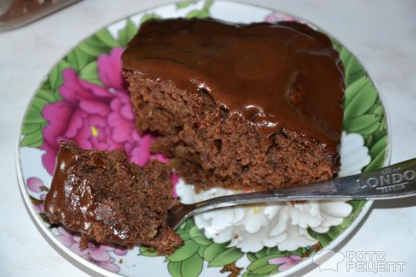 Шоколадный кекс из кабачков фото