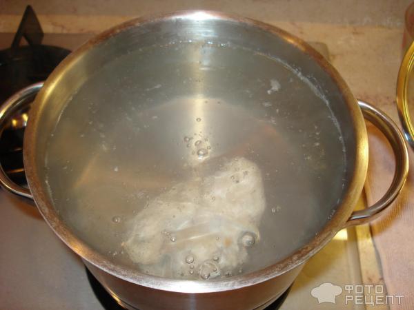 Чечевично-гороховый суп на курином бульоне фото