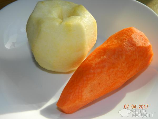 Салат из яблок с морковью фото